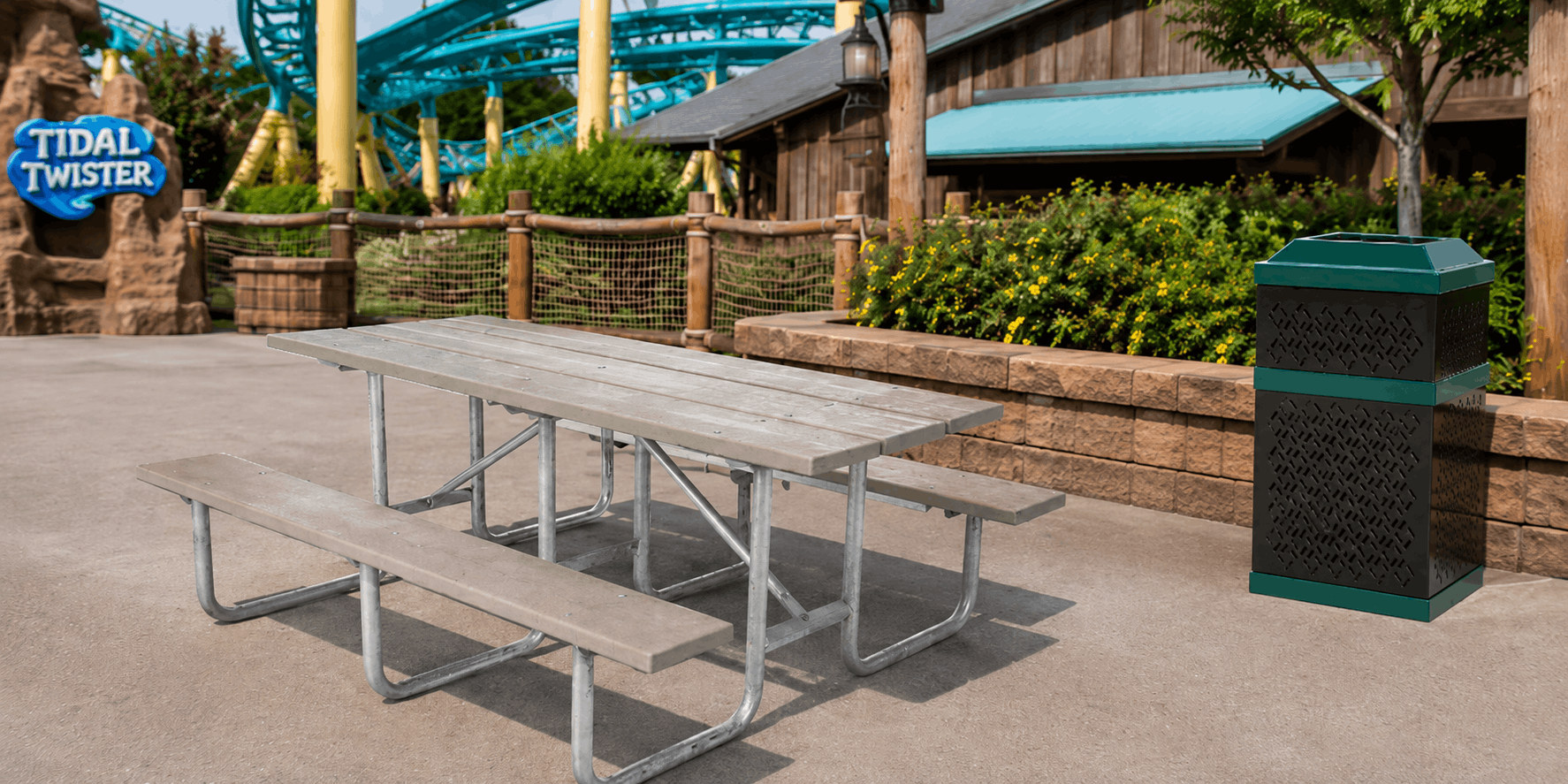  Best Picnic Tables for Theme Parks